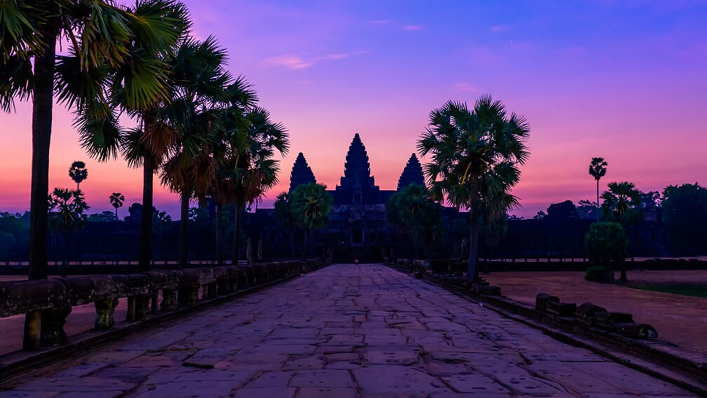 Top-romantic-activities-for-honeymoon-in-Vietnam-and-Cambodia