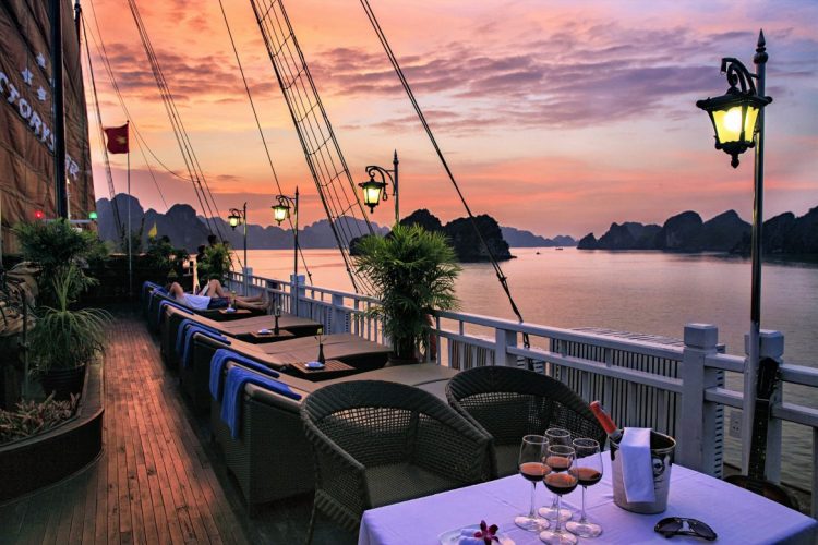 The best cruises for your unforgettable tour trip in Vietnam