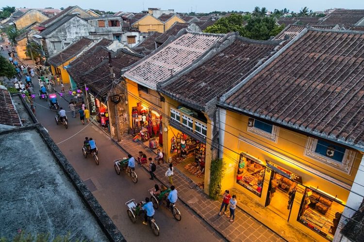 Sensing the Timeless Charm for 10 days in Vietnam