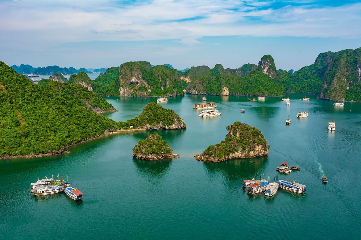 ha long bay, ninh binh to ha long bay, halong bay trip, visit halong bay