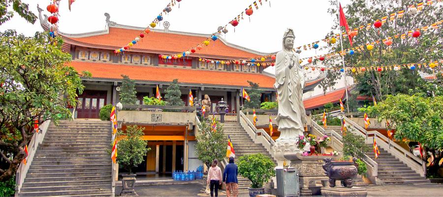 ho chi minh must visit places