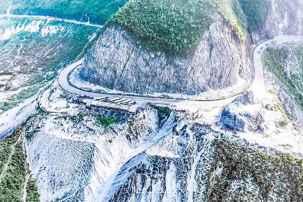 Thung Khe Pass