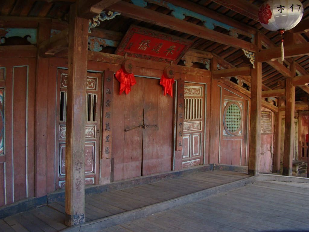 japanese bridge in hoi an