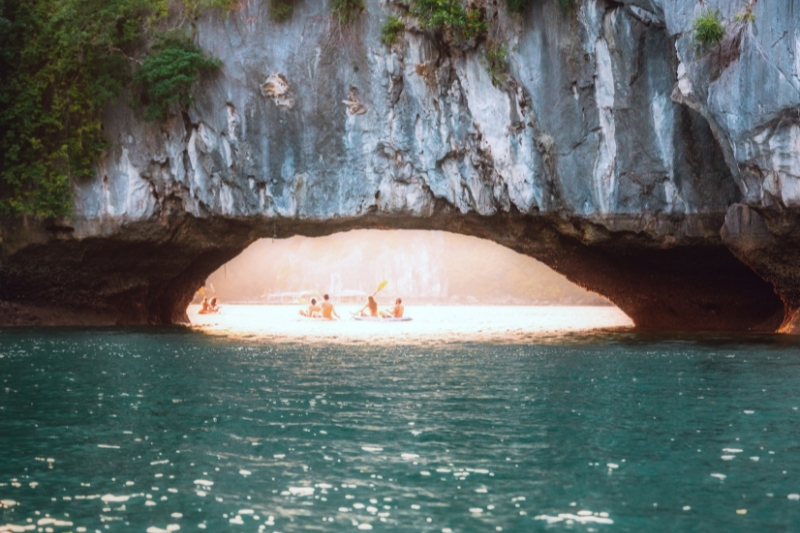 LAN HA BAY – HANOI (B/BR)