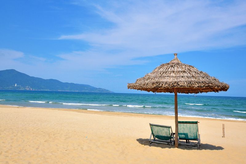 Da Nang beach relax (B)