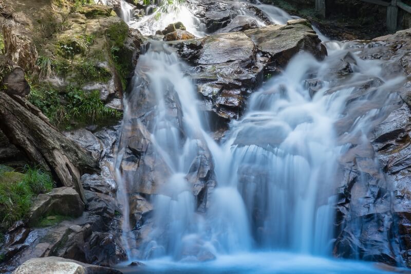 SAPA - LOVE WATERFALL - FANSIPAN BY CABLE CAR [Guide/B]