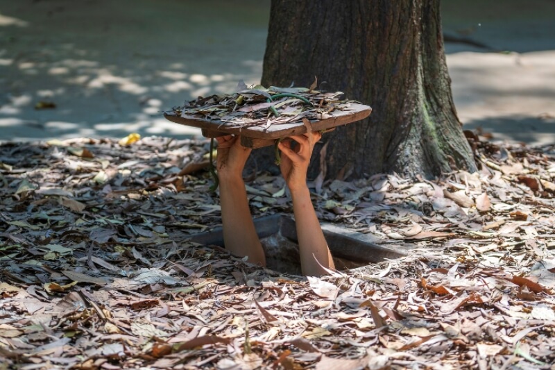 HO CHI MINH - CU CHI TUNNEL - HALF DAY CITY TOUR [Guide/B]