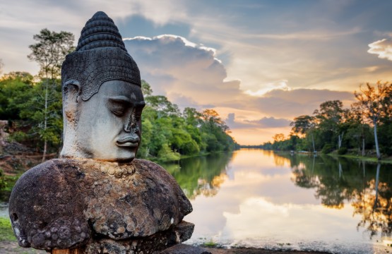 Highlights of Vietnam Cambodia Laos Thailand Tour 21 day