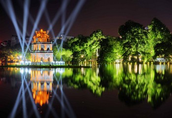 Discover Hanoi and Surroundings in Style 5 days