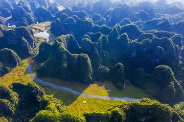 Luxe adventure Tour by Bike in Ninh Binh 3 days