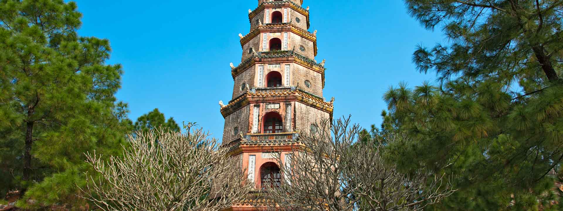 The Mixing of Adventure & Heritage Sites Visit in Central Vietnam 10 days