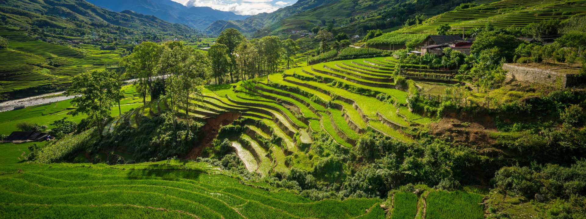 Admire Remarkable Landscapes in Sapa 4 Days