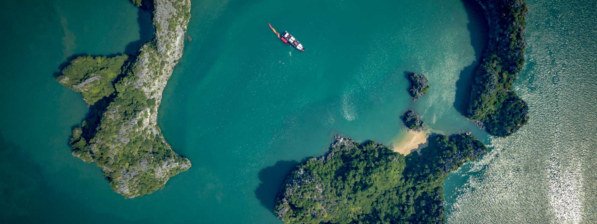 Bird-Eye views Halong Bay Exclusive Private Charter Helicopter 2 days