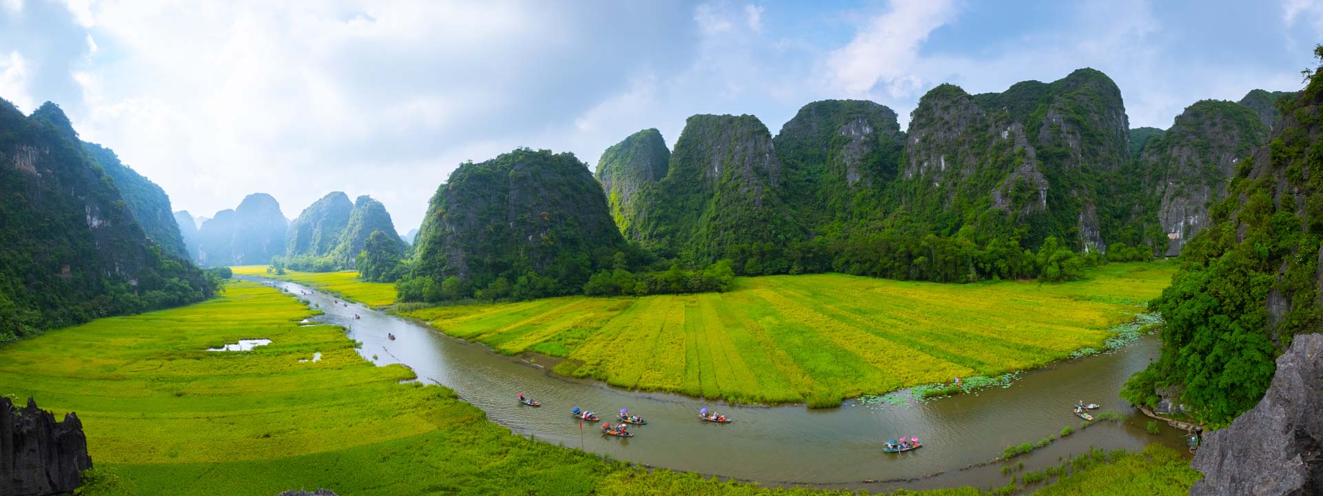 Discover Authenticity. Explore Hanoi Like Locals. Experience Rustic and Comfortable Homestay. Cruise Artfully in Halong Bay and Cat Ba Archipelago. This trip has it all.